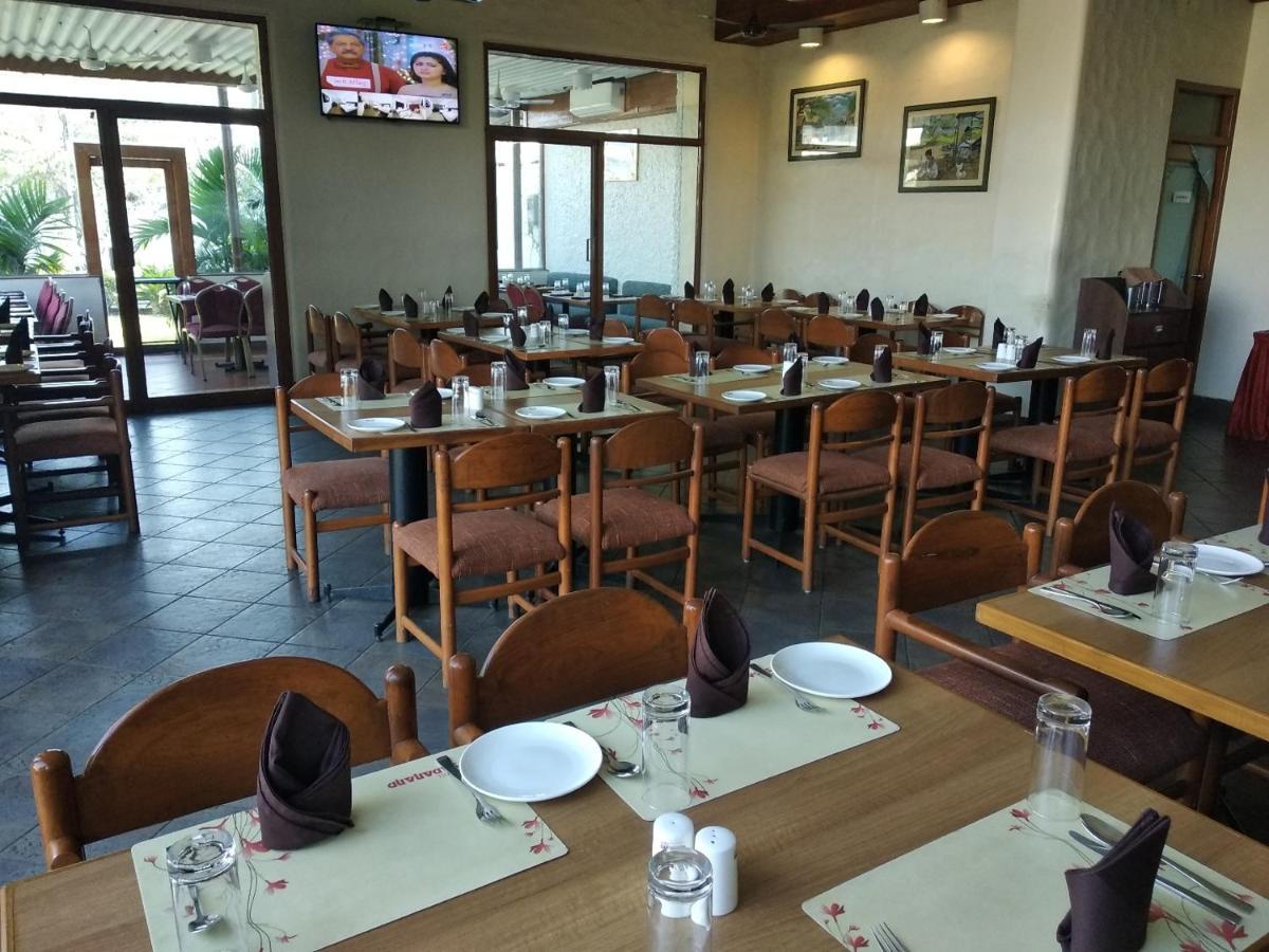 Chryso Hotels Pvt Ltd Ankleshwar Экстерьер фото