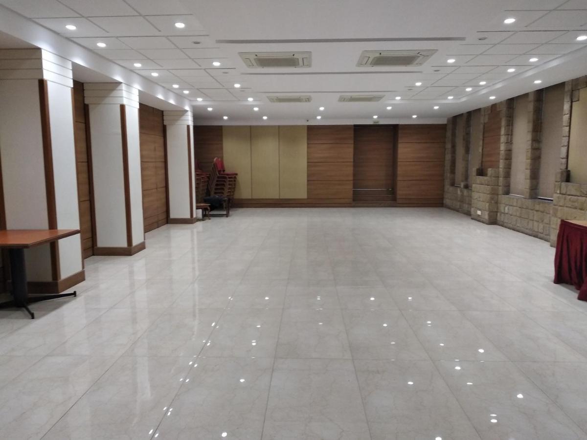 Chryso Hotels Pvt Ltd Ankleshwar Экстерьер фото