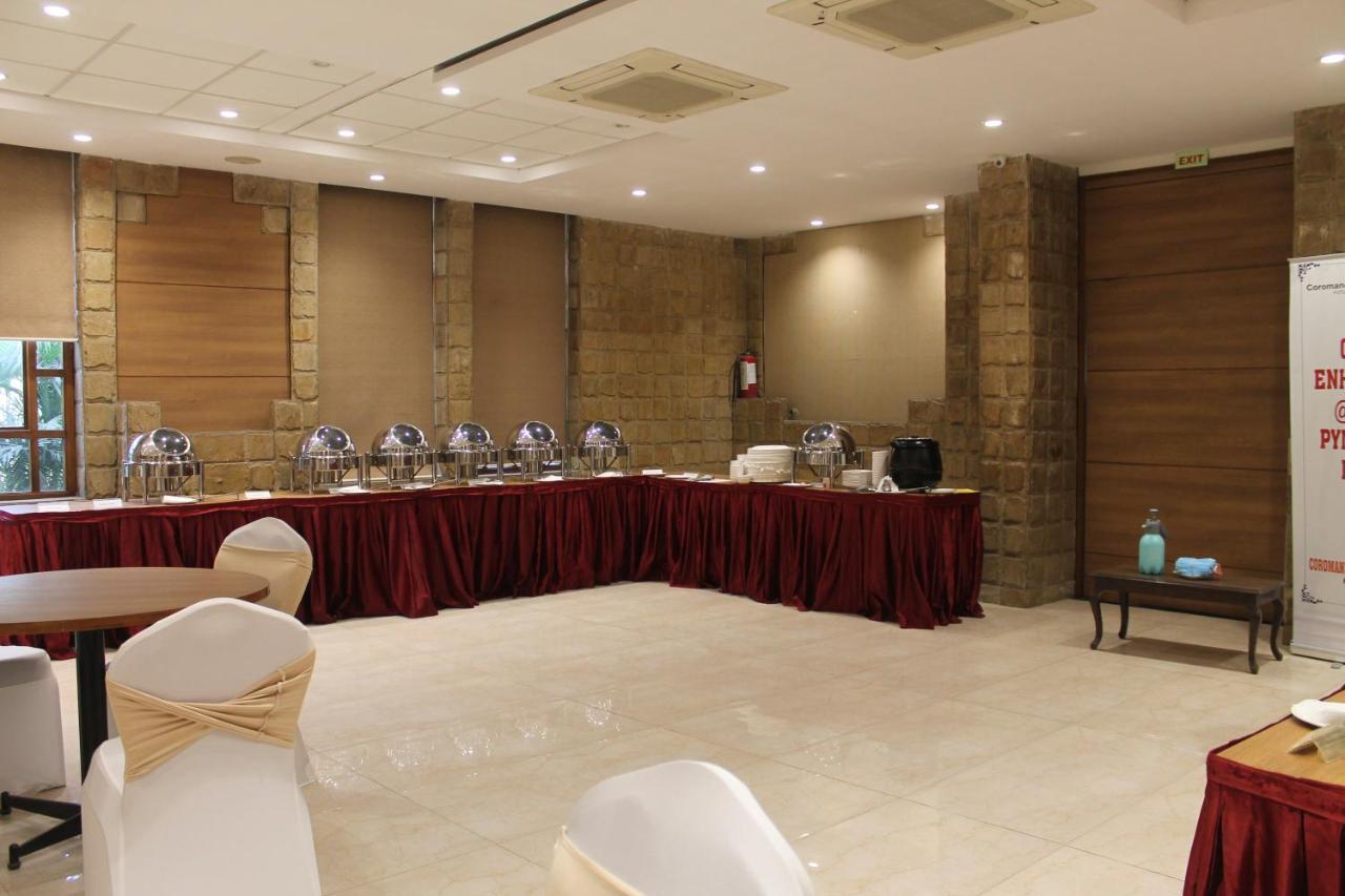 Chryso Hotels Pvt Ltd Ankleshwar Экстерьер фото